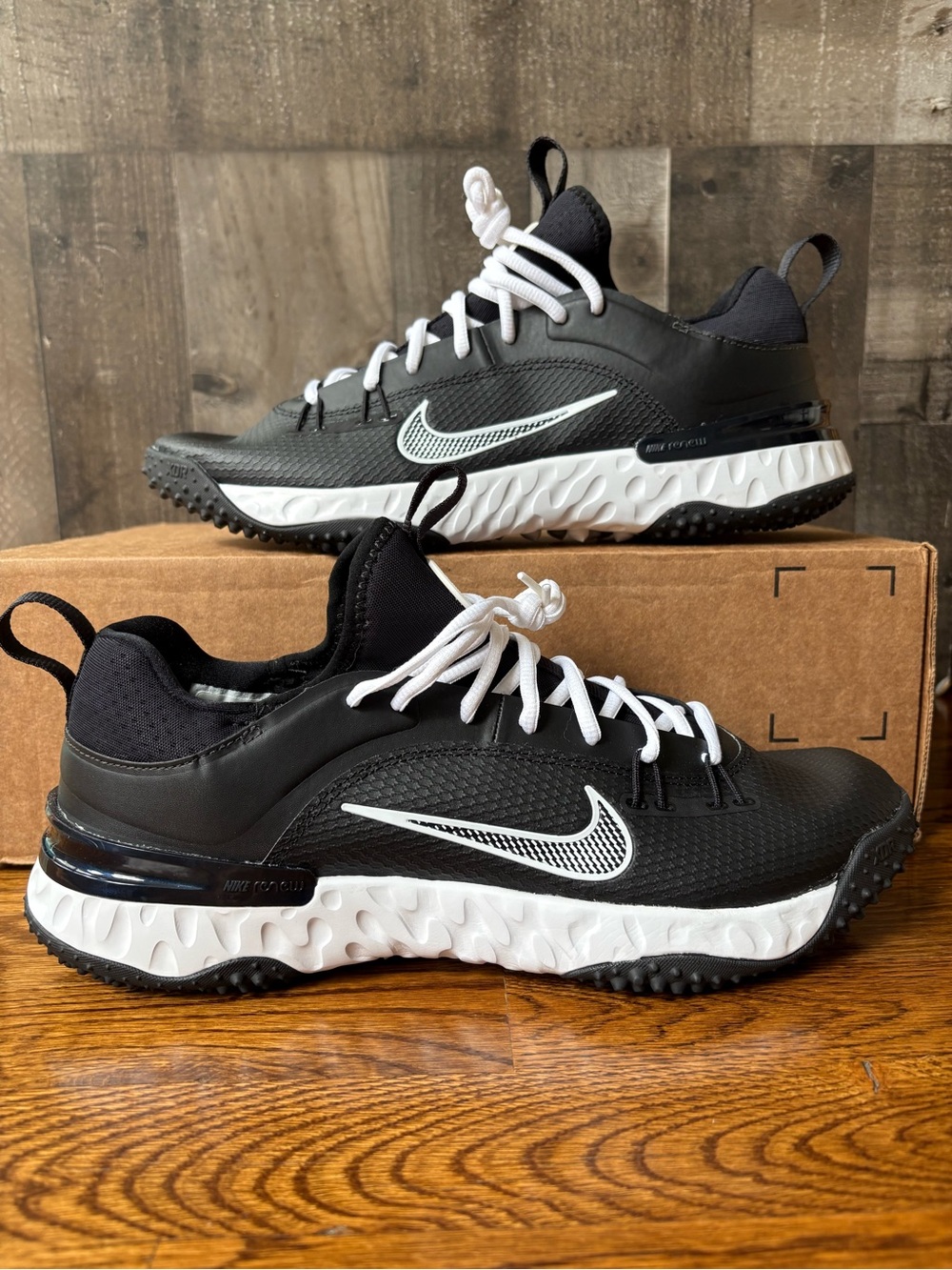Nike Alpha Huarache 9 Elite Turf LAX Lacrosse Shoes Black/White Size 11 Turfs